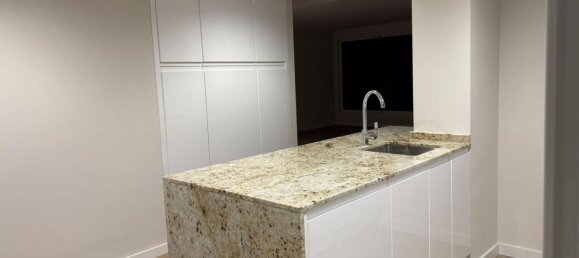 4 bedrooms Apartment in Alicante, Spain No. 147801 10