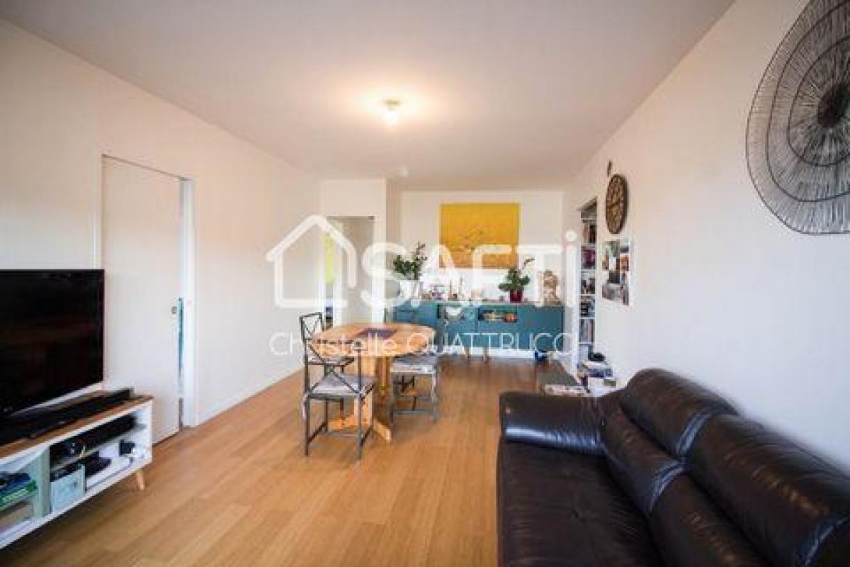 3 Schlafzimmer Wohnung in Athis-Mons, France, Nr. 34163