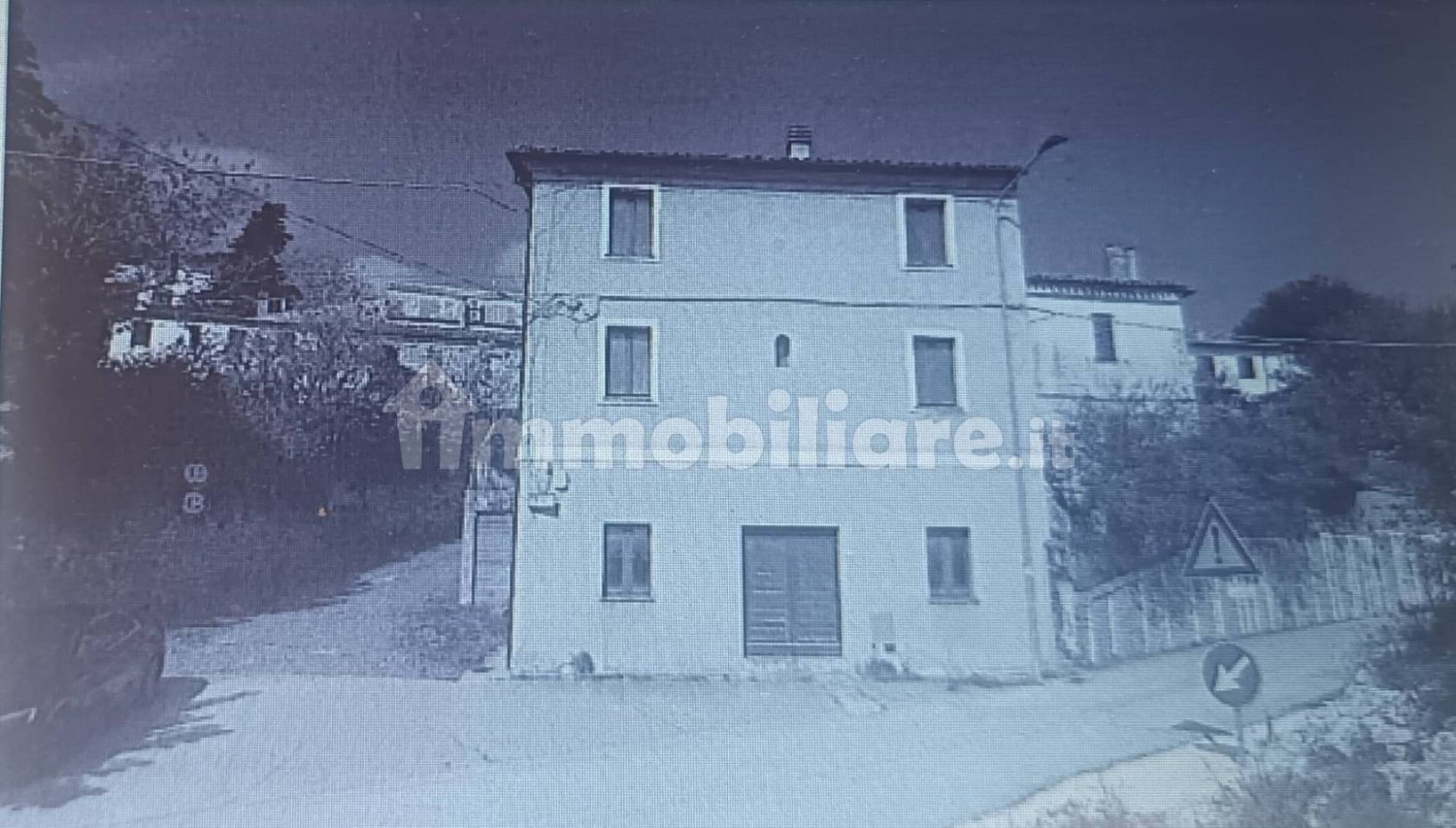 7 bedrooms Villa in Poggio San Vicino, Italy No. 266876