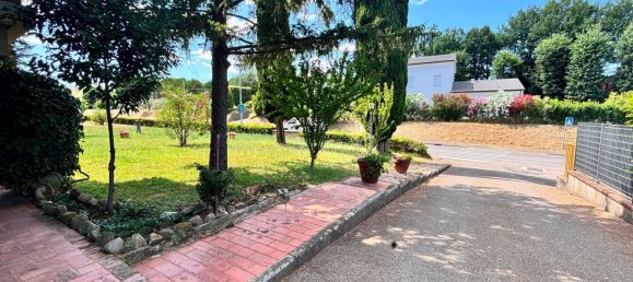 Apartamento de 5 dormitorios en Civitella in Val di Chiana, Italy No. 354973 4