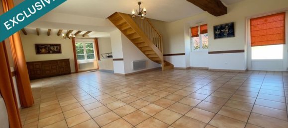 9 bedrooms House in Mayenne, France No. 314412 12