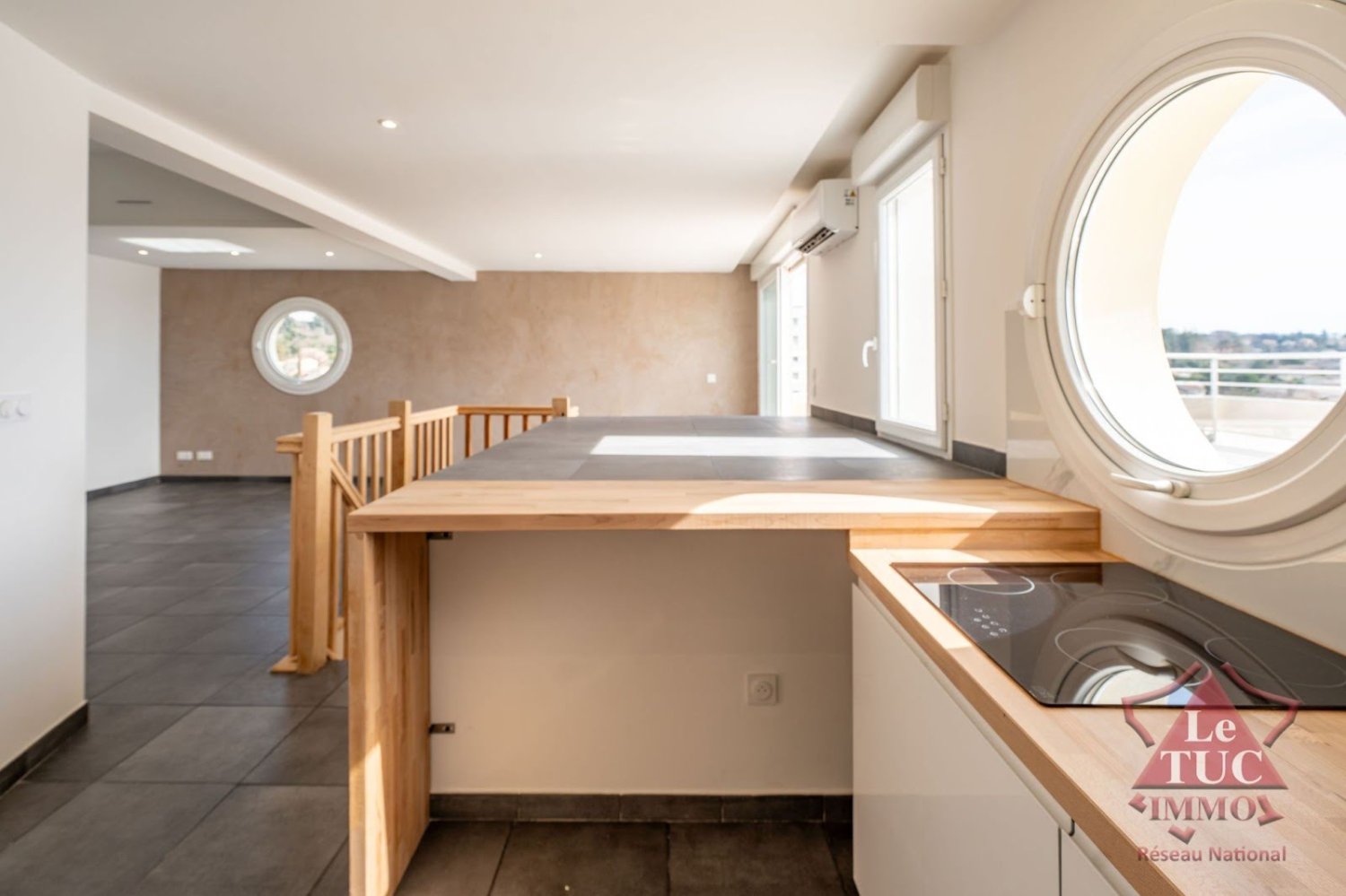 2 Schlafzimmer Doppelhaus in Montelimar, France, Nr. 208607