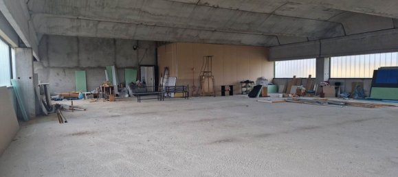 Lagerhaus in Assisi, Italy 330m², Nr. 156363 9