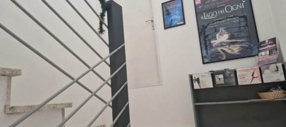 Lagerhaus in Assisi, Italy 330m², Nr. 156363 4