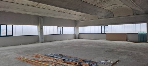 Lagerhaus in Assisi, Italy 330m², Nr. 156363 11