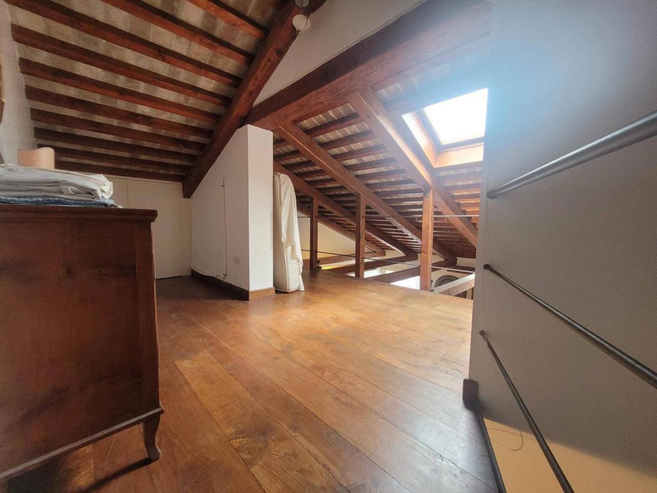 4 rooms Penthouse in Venice, Italy No. 25501