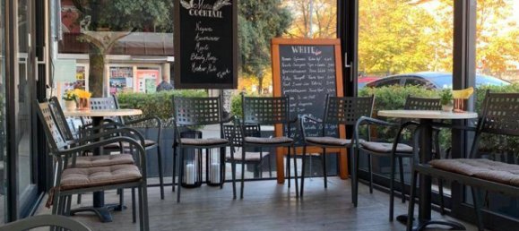 3 rooms Commercial property in Rovereto, Italy No. 107251 2