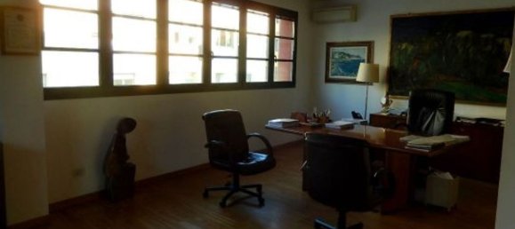 Villa de 4 habitaciónes en Milan, Italy No. 244721 6