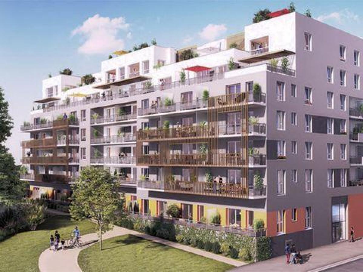 4 bedrooms Condo in Nancy, France No. 4596