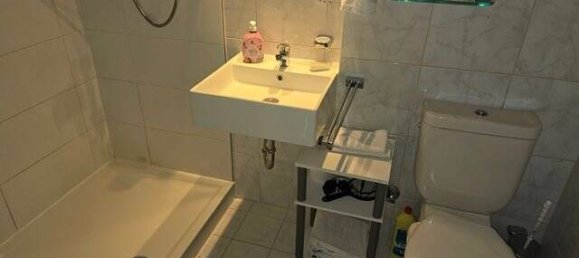 Edificio de 11 habitaciónes en Monchengladbach, Germany No. 49683 24