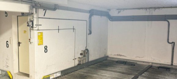  Garage in Hernals, Austria No. 134298 2