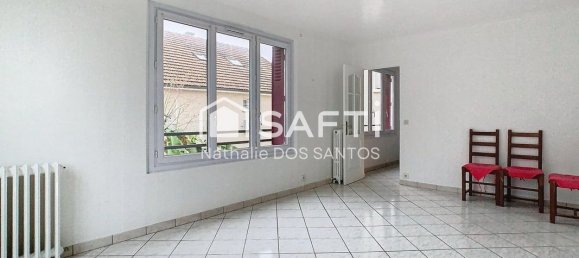 6 bedrooms House in Ozoir-la-Ferriere, France No. 329554 9