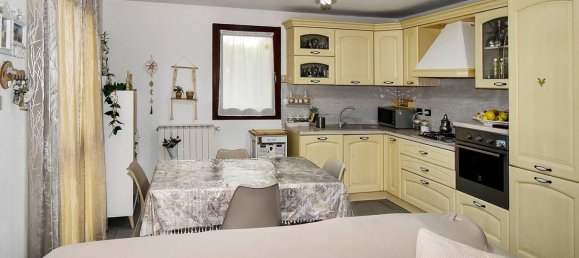 3 bedrooms Apartment in Vanzago, Italy No. 320590 12