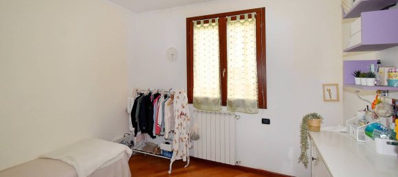 3 bedrooms Apartment in Vanzago, Italy No. 320590 25