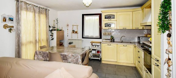 3 bedrooms Apartment in Vanzago, Italy No. 320590 11