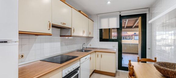 3 bedrooms Penthouse in Marbella, Spain No. 185436 12