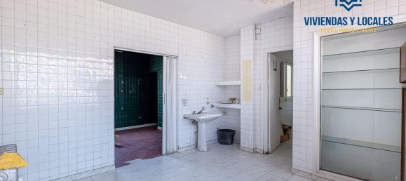 Apartamento de 6 dormitorios en Granada, Spain No. 71104 22