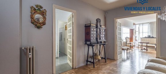 Apartamento de 6 dormitorios en Granada, Spain No. 71104 47