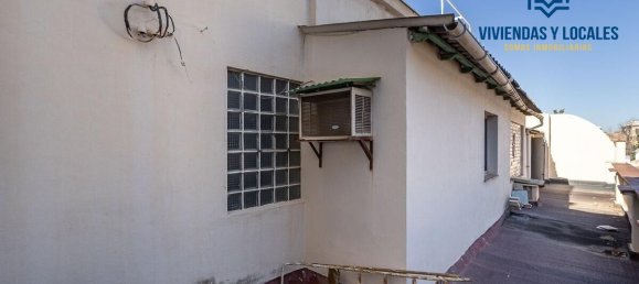 Apartamento de 6 dormitorios en Granada, Spain No. 71104 13