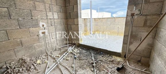1 bedroom Penthouse in Iklin, Malta No. 1511 2