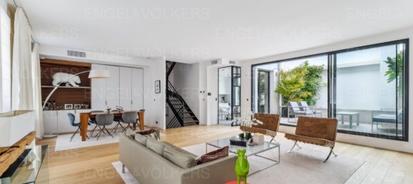 4 bedrooms House in Paris, France No. 345059 3