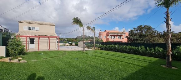 3 bedrooms House in Quarteira, Portugal No. 21309 12