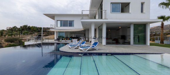 Villa de 5 dormitorios en Maroni, Cyprus No. 25667 12