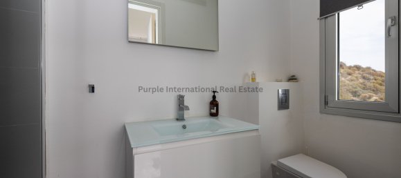 Villa de 5 dormitorios en Maroni, Cyprus No. 25667 23