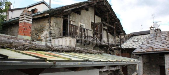 5 rooms House in Torgnon, Italy No. 339754 7