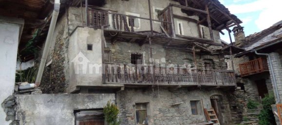 5 rooms House in Torgnon, Italy No. 339754 5