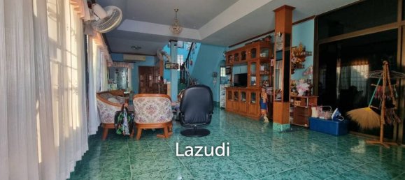 5 bedrooms Cafe / restaurant in Sattahip, Thailand No. 15494 3