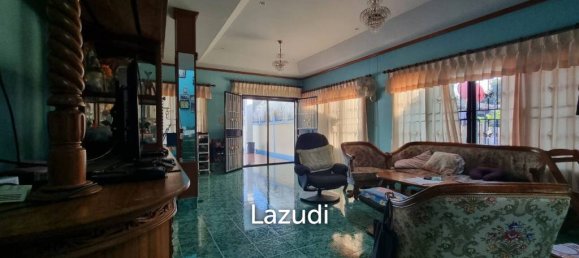 5 bedrooms Cafe / restaurant in Sattahip, Thailand No. 15494 8