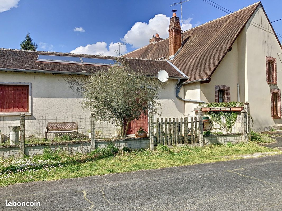 4 chambres Maison à La Ferté-Imbault, France No. 82497