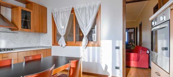 4 rooms Apartment in Casnigo, Italy No. 122548 4