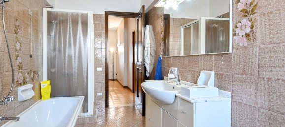 4 rooms Apartment in Casnigo, Italy No. 122548 18