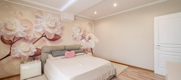 2 bedrooms House in Minerbio, Italy No. 352991 14