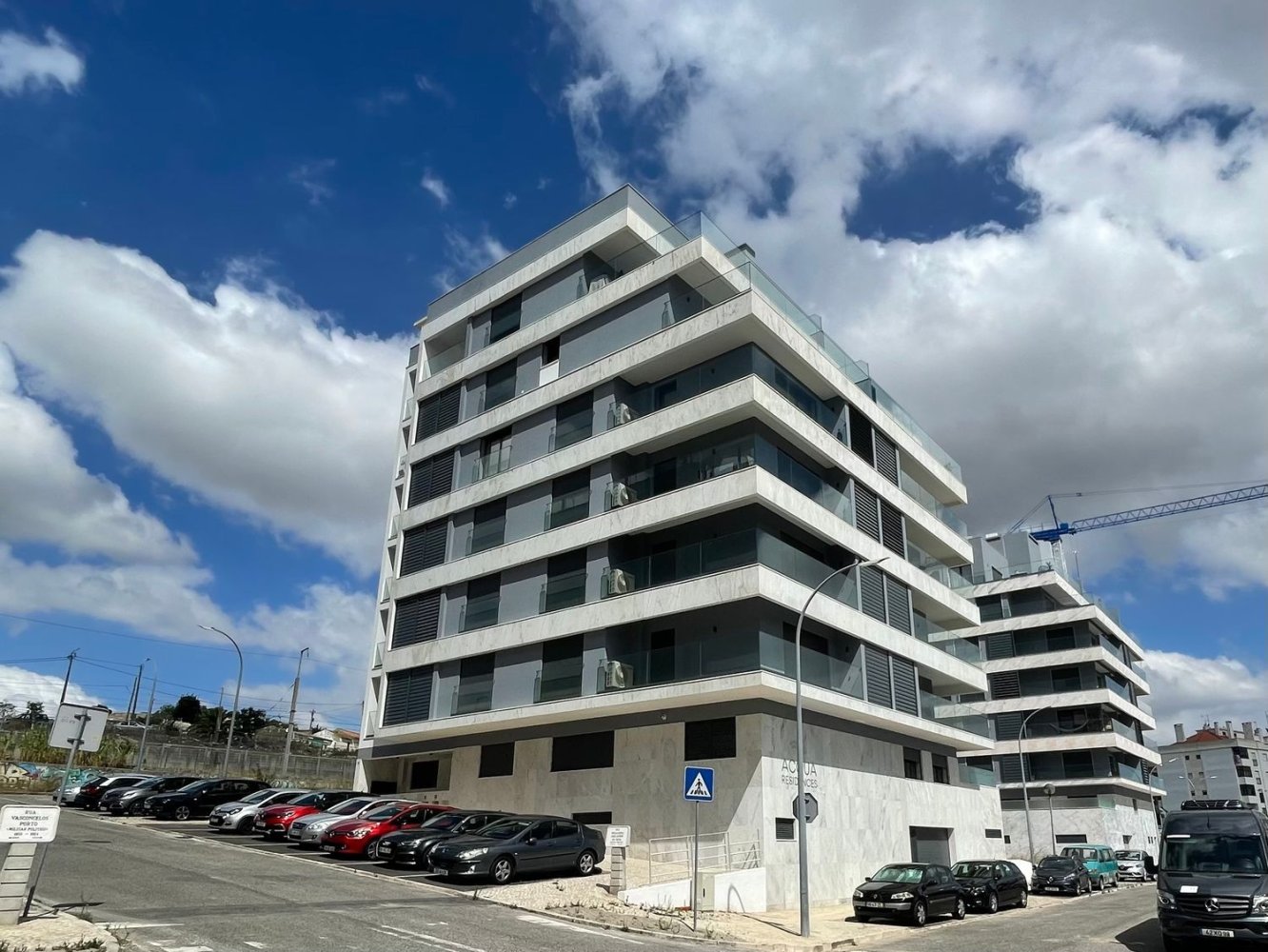 320m² Land in Amadora, Portugal No. 175027