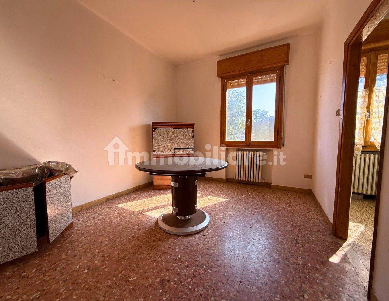 Apartamento T3 em Reggio Emilia, Italy N.º 98140