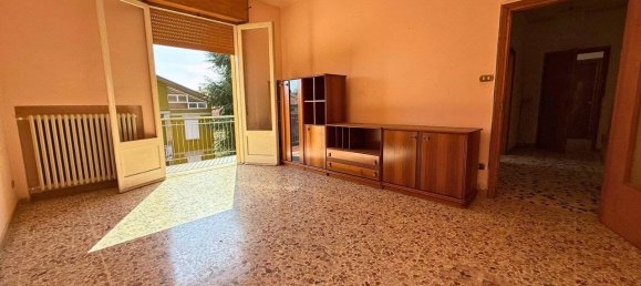 Apartamento T3 em Reggio Emilia, Italy N.º 98140 2