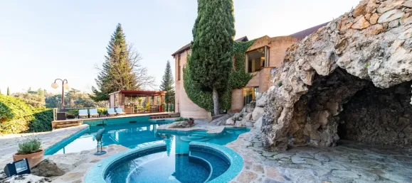 6 bedrooms House in Alcobendas, Spain No. 19744 4