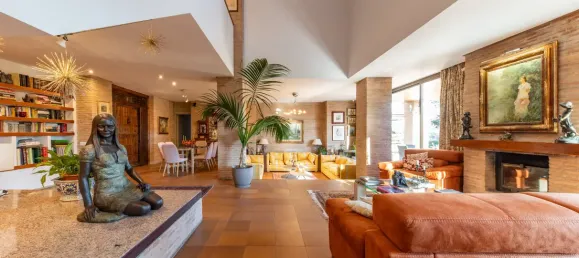 6 bedrooms House in Alcobendas, Spain No. 19744 10