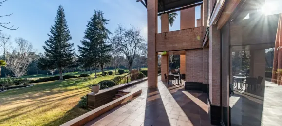 6 bedrooms House in Alcobendas, Spain No. 19744 5