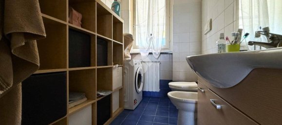 2 bedrooms House in Orzinuovi, Italy No. 350922 4