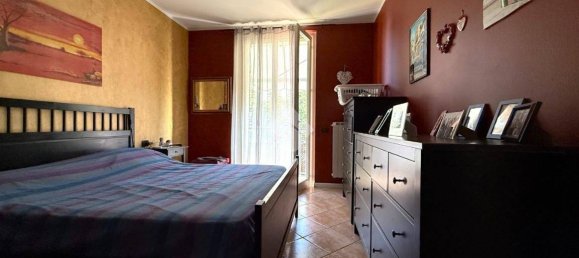 2 bedrooms House in Orzinuovi, Italy No. 350922 9