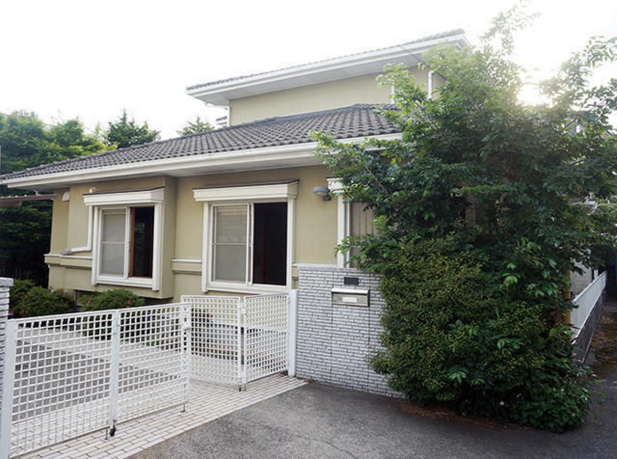 Casa de 5 dormitorios en Shizuoka, Japan No. 7504