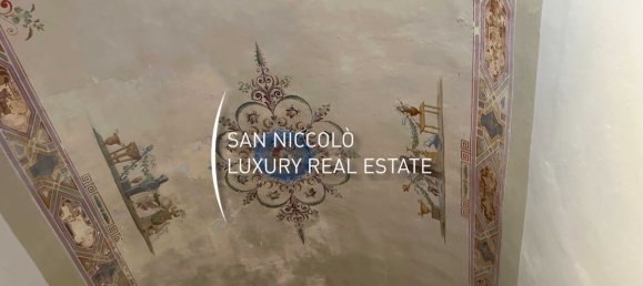 Edifício em Florence, Italy 1300 m² N.º 198955 3