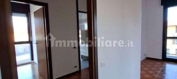 3 rooms Apartment in Veniano, Italy No. 235872 8