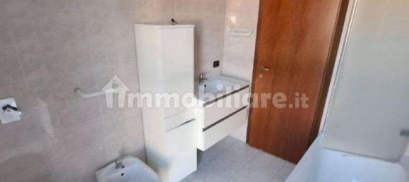 3 rooms Apartment in Veniano, Italy No. 235872 9