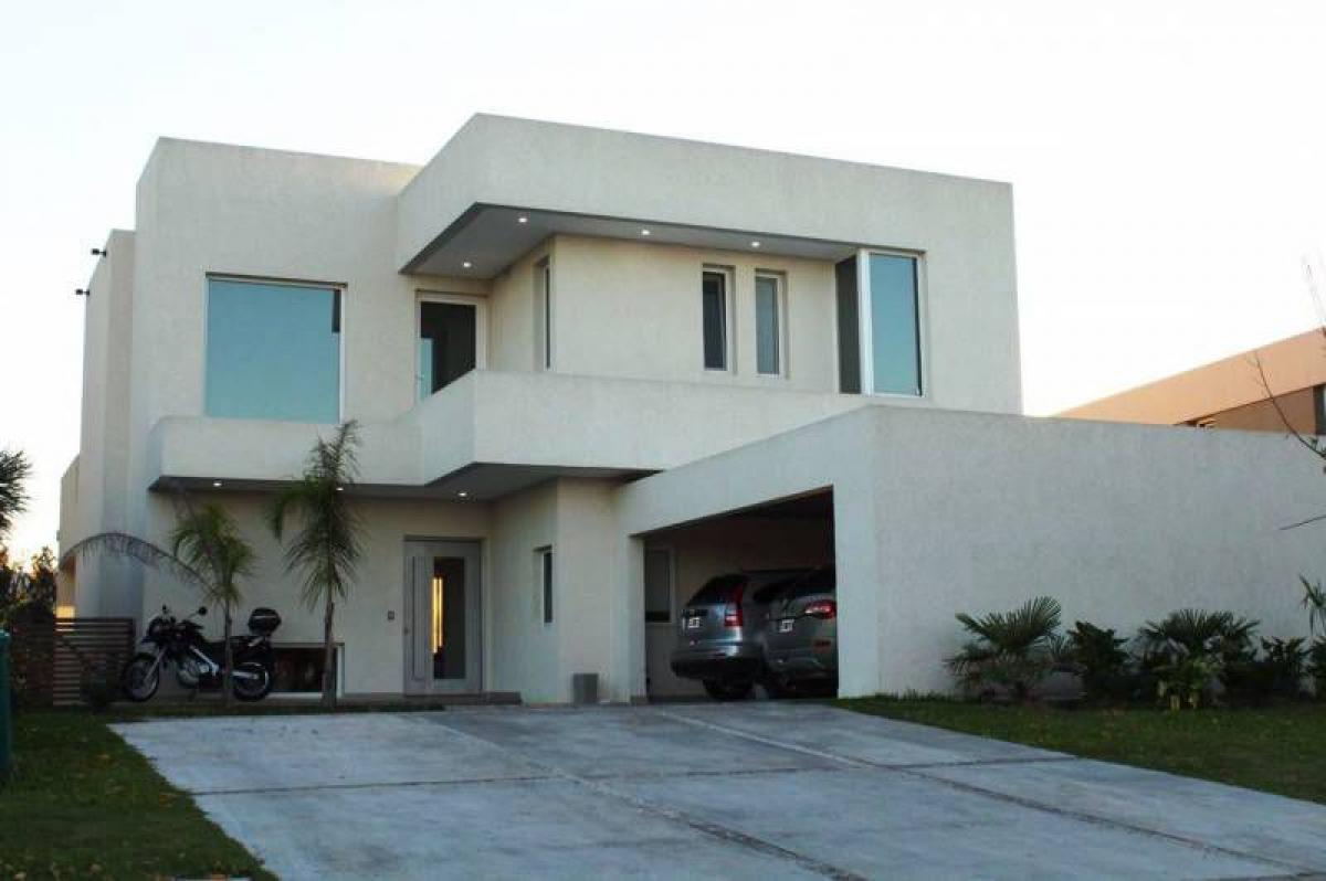 Casa T3 em Tigre, Argentina N.º 9778