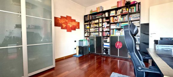 Квартира с 2 спальнями в Лиссоне, Италия № 185362 19